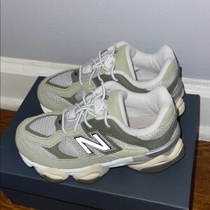 Toddler New Balance 9060 Light Olive Green and Beige Sneakers Size 10c New
